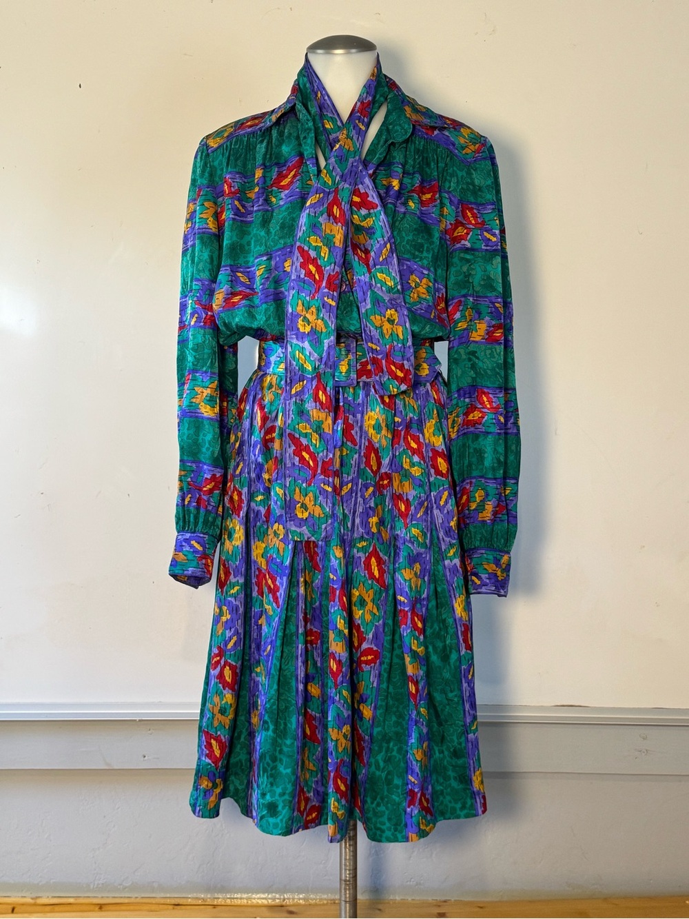 Vintage blouson silk abstract 80s Floral animal cottagecore Long sleeve belted - Picture 8 of 9
